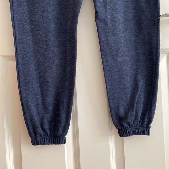 Maternity jumpsuit, zipper back - Picture 3 of 3